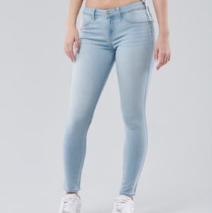 Hollister low-rise skinny jeans Junior